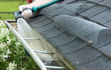 Llwyn Du gutter cleaning costs